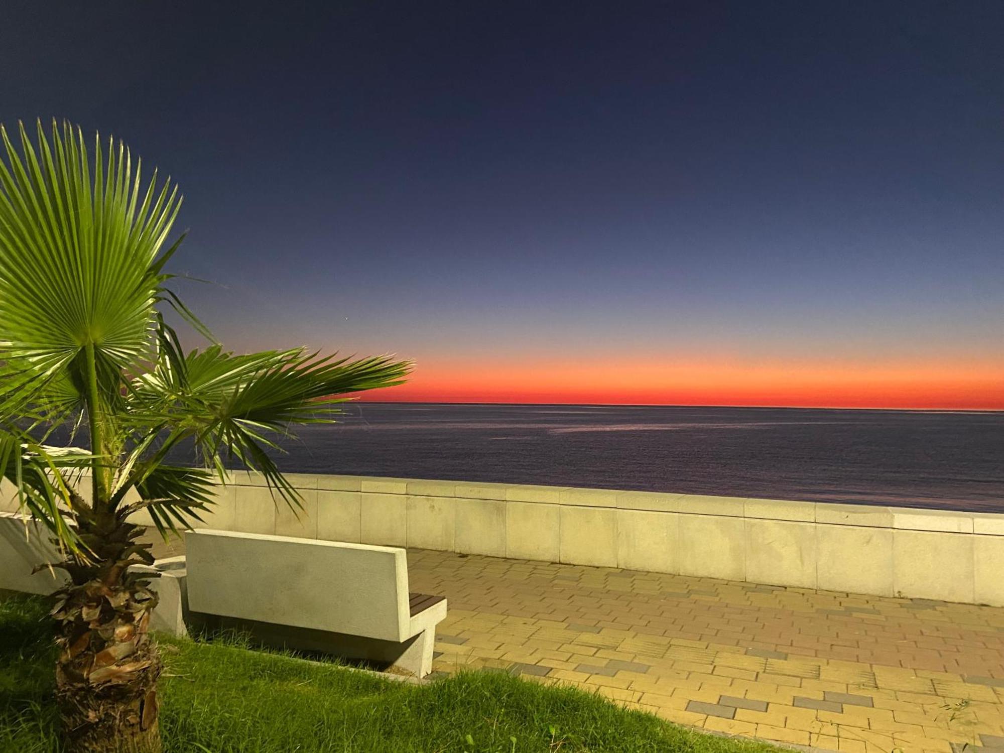 Hotel La Vie En Rose Kobuleti Exteriér fotografie